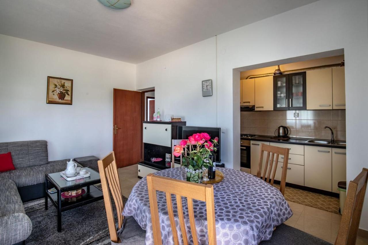 Apartment Neretva Dream Komin  Exterior photo